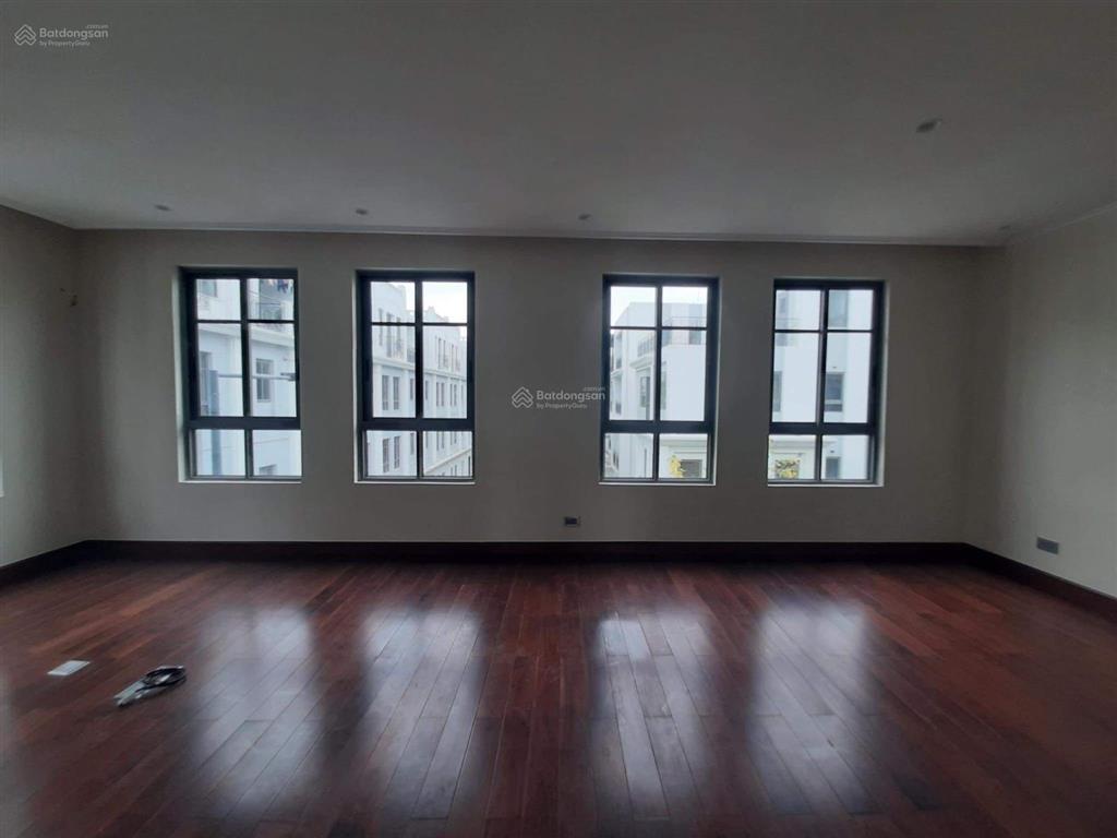 Bán nhanh căn shophouse góc 130m2 giá tốt nhất dự án