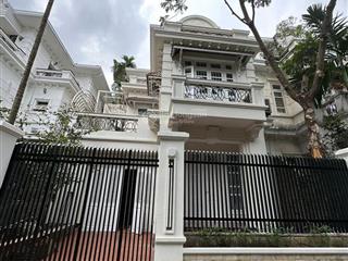 Cần cho thuê biệt thự embassy garden cho thuê làm văn phòng 200m2 mt 8m 55tr/tháng 0904 902 ***