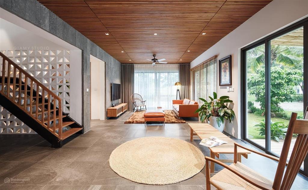 Chính chủ cho thuê biệt thự starlake 215m2 đầy đủ nội thất 55tr/tháng.  0904 902 ***