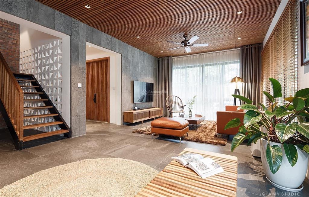 Chính chủ cho thuê biệt thự starlake 215m2 đầy đủ nội thất 55tr/tháng.  0904 902 ***