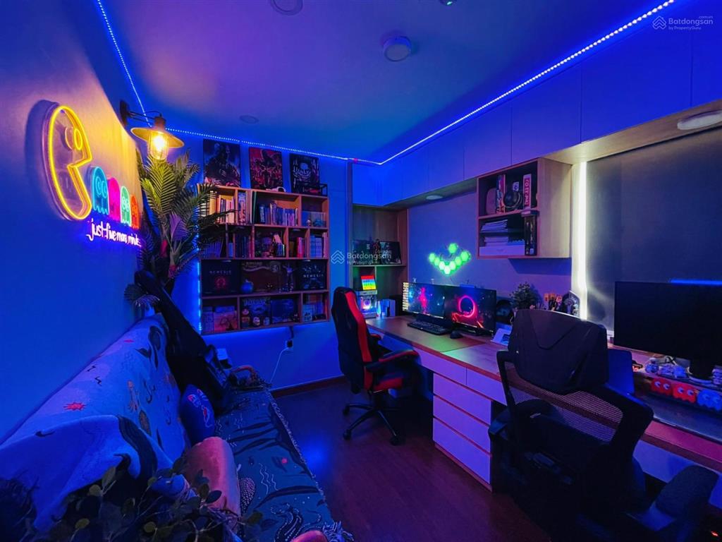 Cần bán căn 2pn richmond nguyễn xí, giá tốt bao thuế phí, có nội thất, view đẹp.  0948 332 ***