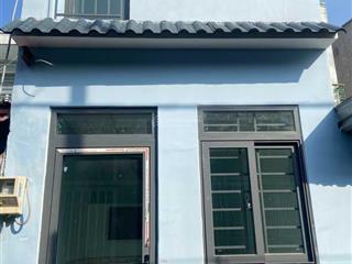 Cần bán gấp nhà, p. đông hưng thuận, q12, có dt 3,5m x 10m, có 1 trệt, 1 lửng, 1 lầu. giá 3 tỷ