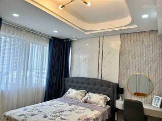 Chính chủ cần bán nhanh căn hộ riviera point dt 148m2, 3pn, 3wc, giá 7ty5 view sông  0938 607 ***