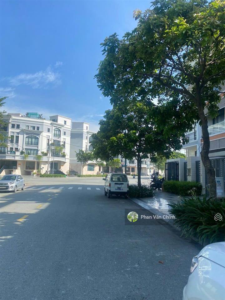 Nhà vạn phúc có lối thông hành (6x17m) hoàn thiện nội thất cao cấp, sổ hồng giá 23,5 tỷ