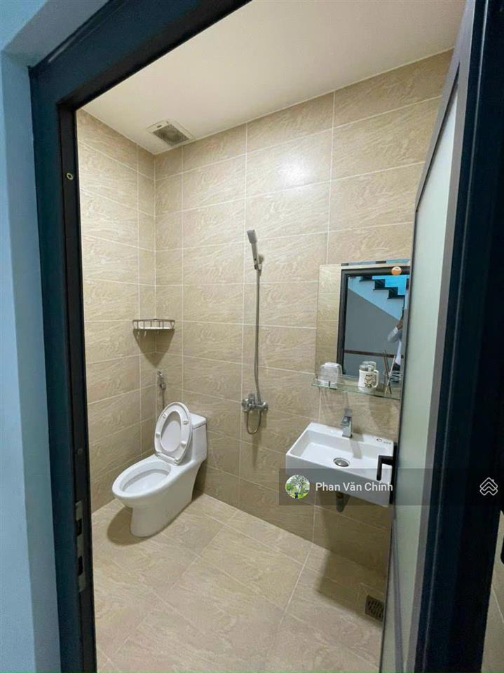 Nhà vạn phúc có lối thông hành (6x17m) hoàn thiện nội thất cao cấp, sổ hồng giá 23,5 tỷ