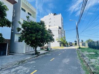Chính chủ cần bán lô đất đường hoàng công chất, khu bãi tắm sơn thuỷ,  0905 783 ***