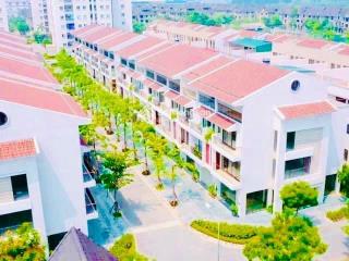 Bán nhanh 1 căn 100m2 view trường học. giá rẻ hơn cản khác cả tỷ.  hoàng đạo 0982 996 ***