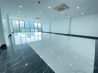 Cho thuê nhà mặt phố khuất duy tiến, diện tích 150m2, 8 tầng, thang máy, vỉa hè 15m