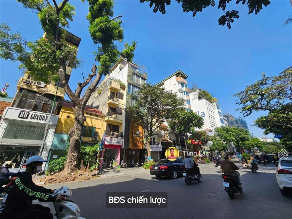Bán nhà 22 phố huế phường hàng bài, dt 42m2/55m2 x 7t thang máy dòng tiền 80tr/th