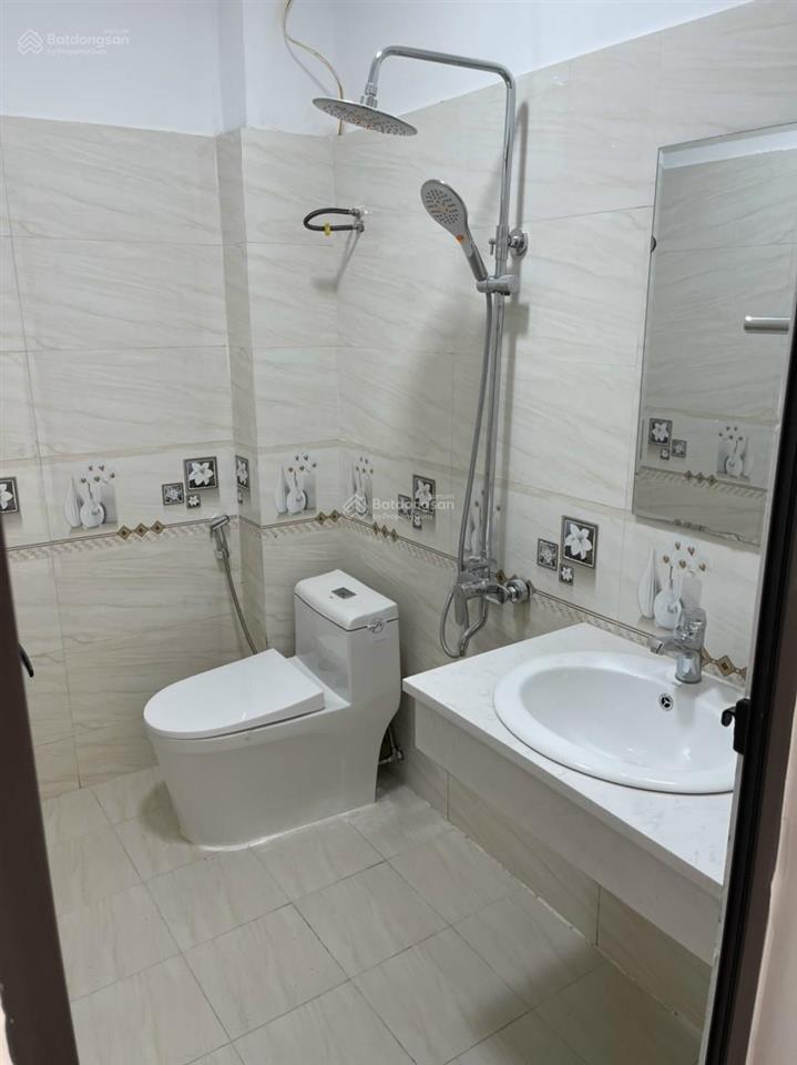 Bán nhà  Tựu Liệt DT 38m 5T. Giá 5.2 tỷ