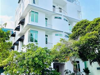Cần bán khách sạn mặt tiền huyện côn đảo thành phố vũng tàu, dt 16x17m, 20 phòng, giá 37 tỷ