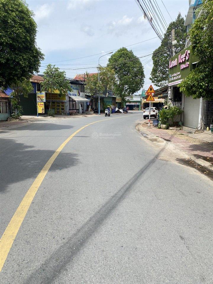 Bán nhà 1 trệt 1 lầu mt kinh doanh sầm uất trần quốc toản gần chợ dĩ an 1 p. dĩ an tp dĩ an