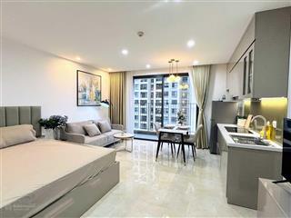 Chính chủ cho thuê căn studio full đồ vinhomes dcapitale 38m2 vào ở luôn 12tr/tháng.  0385 418 ***