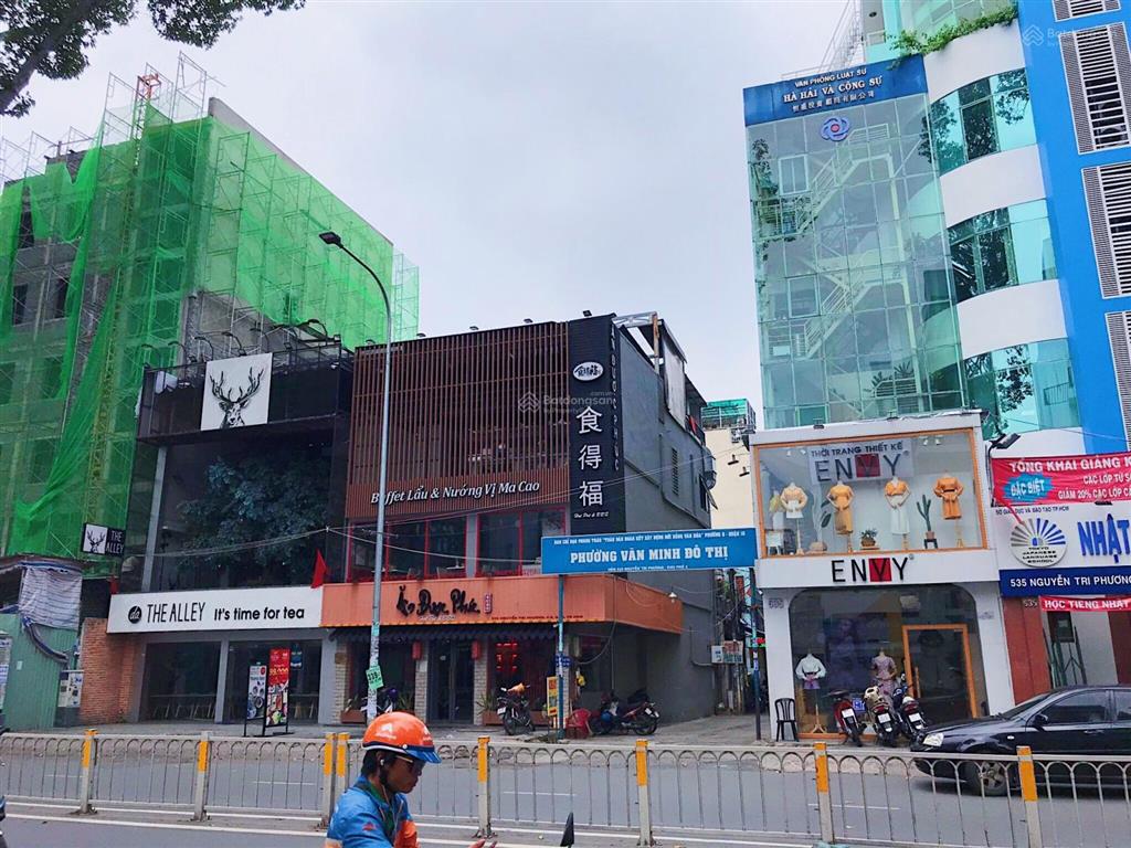 Cho thuê góc 2 mặt tiền 533 nguyễn tri phương, phường 8, quận 10. dt 8x20m. trệt 2 lầu
