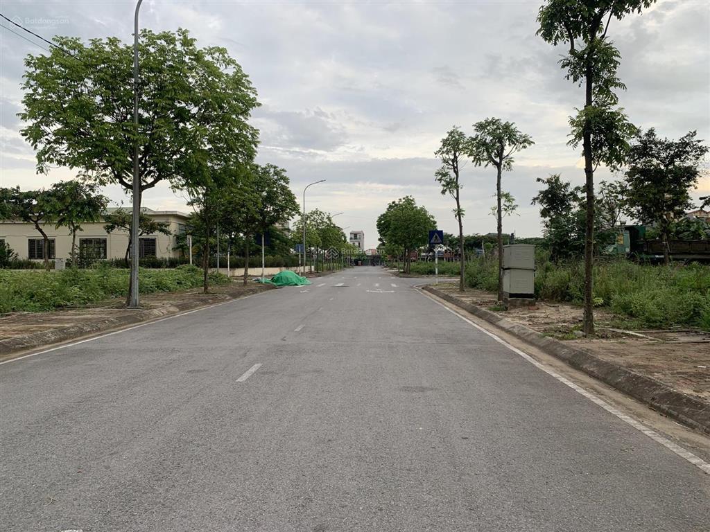 Bán đất biệt thự kđt khai sơn dt 260m2/mt 20m hai mặt trước sau view vườn hoa, kinh doanh đẹp