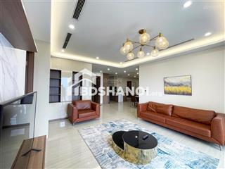 Duy nhất! bán căn hộ 154m2 ciputra, view thoáng nhìn sông hồng và sân golf ciputra.  0398 195 ***