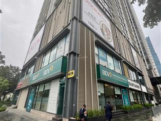 Cho thuê shophouse vinhomes skylake, vị trí đẹp dễ nhận diện, 256m2 2 tầng. trống tháng 01/2025