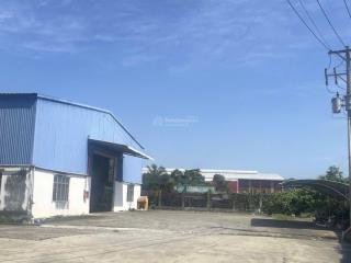 Cho thuê nhà xưởng 1400m2 và 2000m2 đường xe công 40 feet tại quận 12,  0911 822 ***