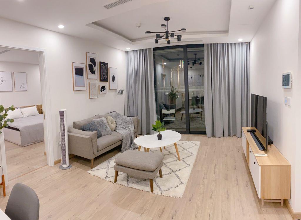 Bán căn hộ 3PN/98m2 - 2 ban công hướng Nam mát, đủ đồ, sẵn sổ sang tên. LH 0966 286718