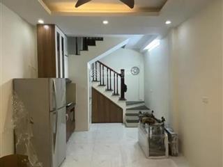 Bán nhà kv phố cổ lý nam đế 30m2 x 5 tầng, ngõ thông, kinh doanh & ở, sổ vuông đẹp, chỉ 8.5 tỷ