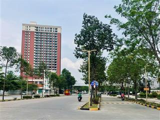 Bán căn hộ viva plaza 2pn2wc 62m2 giá 2tỷ8 view sông, thanh toán 1tỷ4 nhận nhà ở ngay