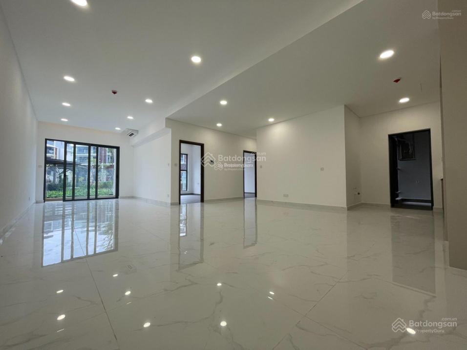 Hàng hiếm một trong số ít 1 căn góc trệt diamond brilliant 142m2 4pn 2wc. giá 9.x tỷ
