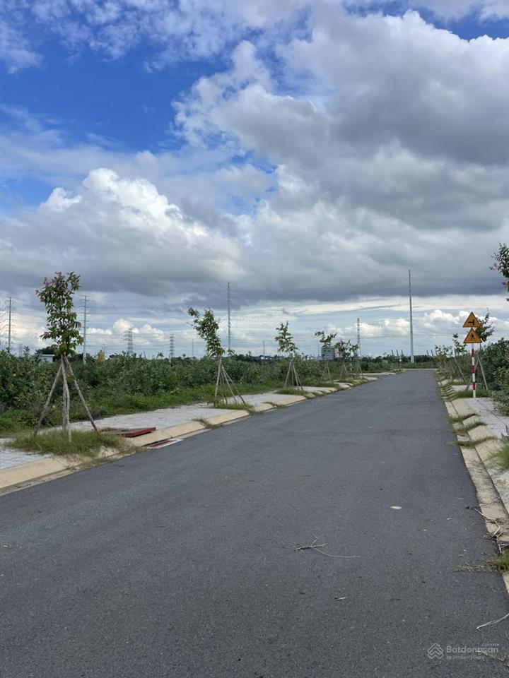 Bán đất nền đại học quốc gia 245, phú hữu, quận 9, đủ diện tích  cam kết giá tốt nhất khu vực