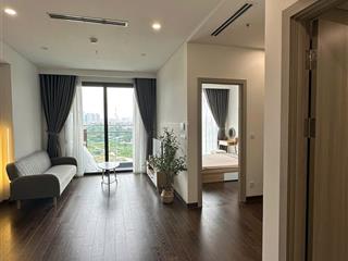 Chính chủ cho thuê căn 1pn+ view hồ giá tốt, full đồ đẹp, miễn phí dv.  0945 585 ***