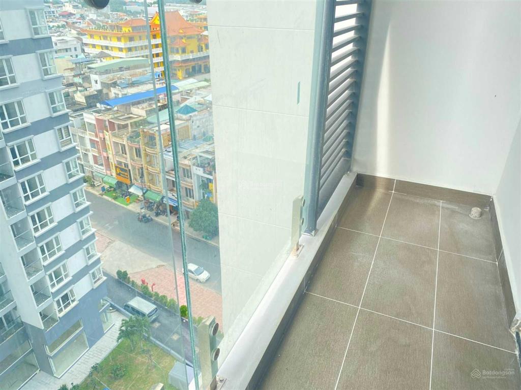 Cho thuê căn hộ 54m2 2pn, 1wc giá 7,5tr, đầy đủ nội thất giá 9,5tr.  0907 174 ***