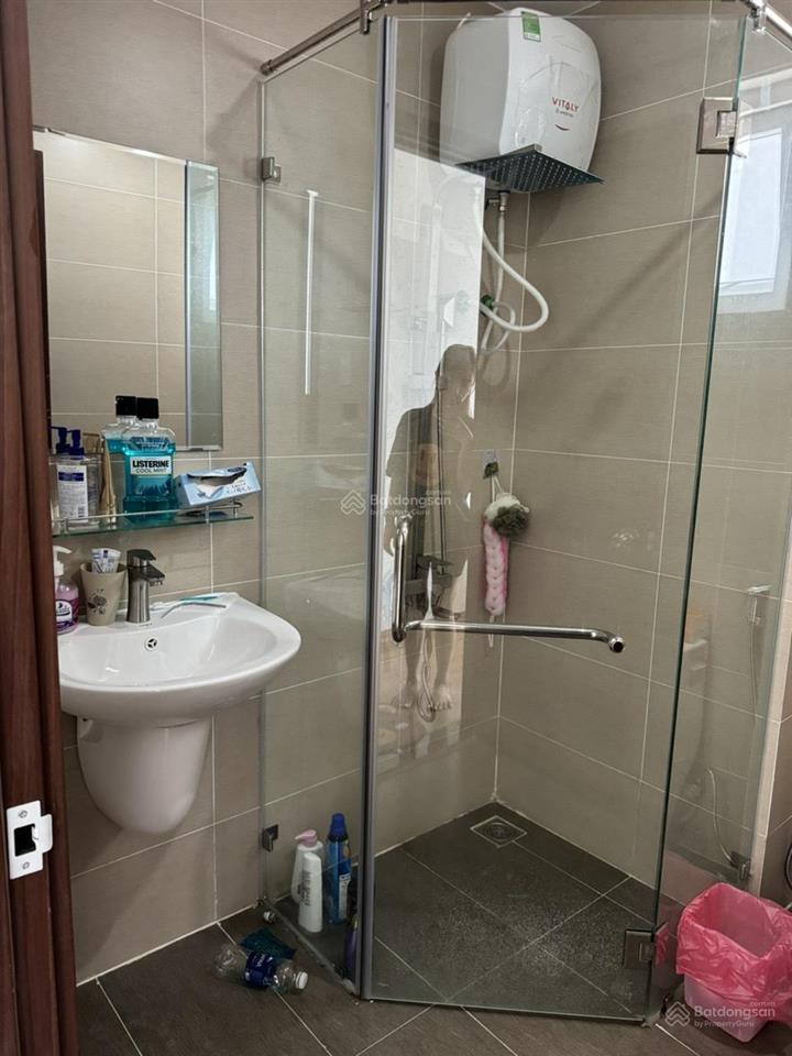 Căn hộ 2pn 2wc 72m2 nhà trống giá 9tr, đầy đủ nội thất cao cấp giá 12 tr, nhà mới vào ở liền