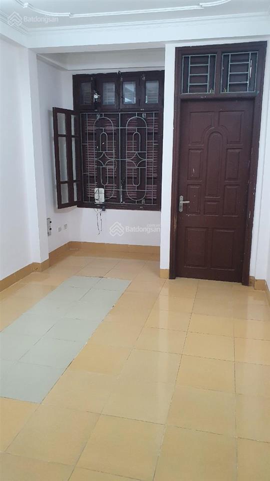Cho thuê nhà ngay big c, ngõ 108 trần phú 30m2, 5 tầng 11tr ô tô tránh nhau