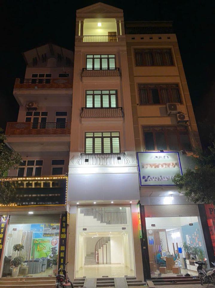 BÁN GẤP MẶT PHỐ KINH DOANH HOÀNG CÔNG HÀ ĐÔNG - 6TẦNG THANG MÁY 8PN 50M2 Ô TÔ NGỦ - CHỈ 18,9 TỶ TL.