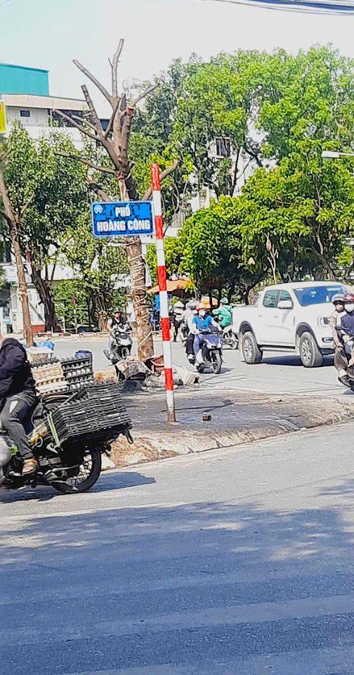 BÁN GẤP MẶT PHỐ KINH DOANH HOÀNG CÔNG HÀ ĐÔNG - 6TẦNG THANG MÁY 8PN 50M2 Ô TÔ NGỦ - CHỈ 18,9 TỶ TL.