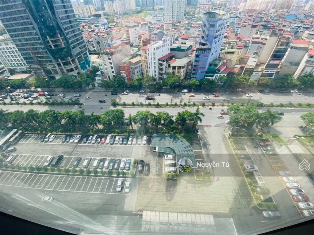 Bql cho thuê văn phòng charmvit tower  trần duy hưng. dt 280m2 cắt lẻ từ 100m2 vào luôn