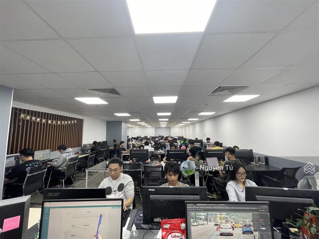 Bql cho thuê văn phòng mỹ đình plaza 2  nguyễn hoàng. dt 200m2 vào được luôn, miễn phí ngoài giờ