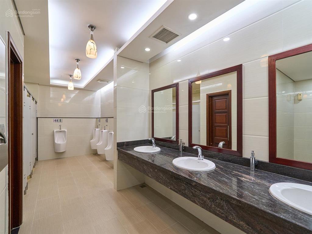 Bql cho thuê văn phòng 789 building  hoàng quốc việt. diện tích 650m2 có cắt lẻ từ 100m2