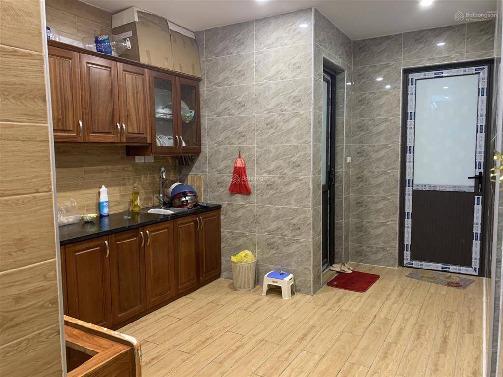 Chính chủ cho thuê căn hộ chung cư 2pn gần nguyễn huy tưởng. giá 8 triệu/tháng