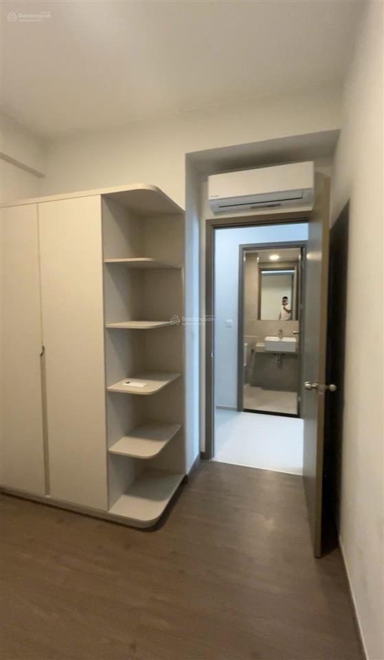 Cho thuê căn 2pn giá 7tr/th full 2ml, giường tủ, ở liền chung cư westgate