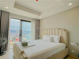 Chính chủ bán căn hộ 2pn sát biểngold coast nha trang, view biển và nội thất đẹp. tầng cao mát mẻ