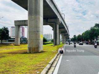 Vị trí vàng ngay nhà ga metro thủ đức, mặt tiền nguyễn văn bá  võ văn ngân, bình thọ, dt 5m x 23m