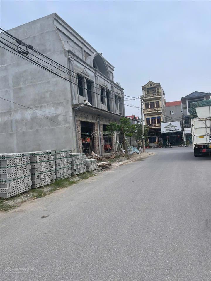 Bán 90m2 đất mặt tiền kinh doanh tại phố nối, hưng yên