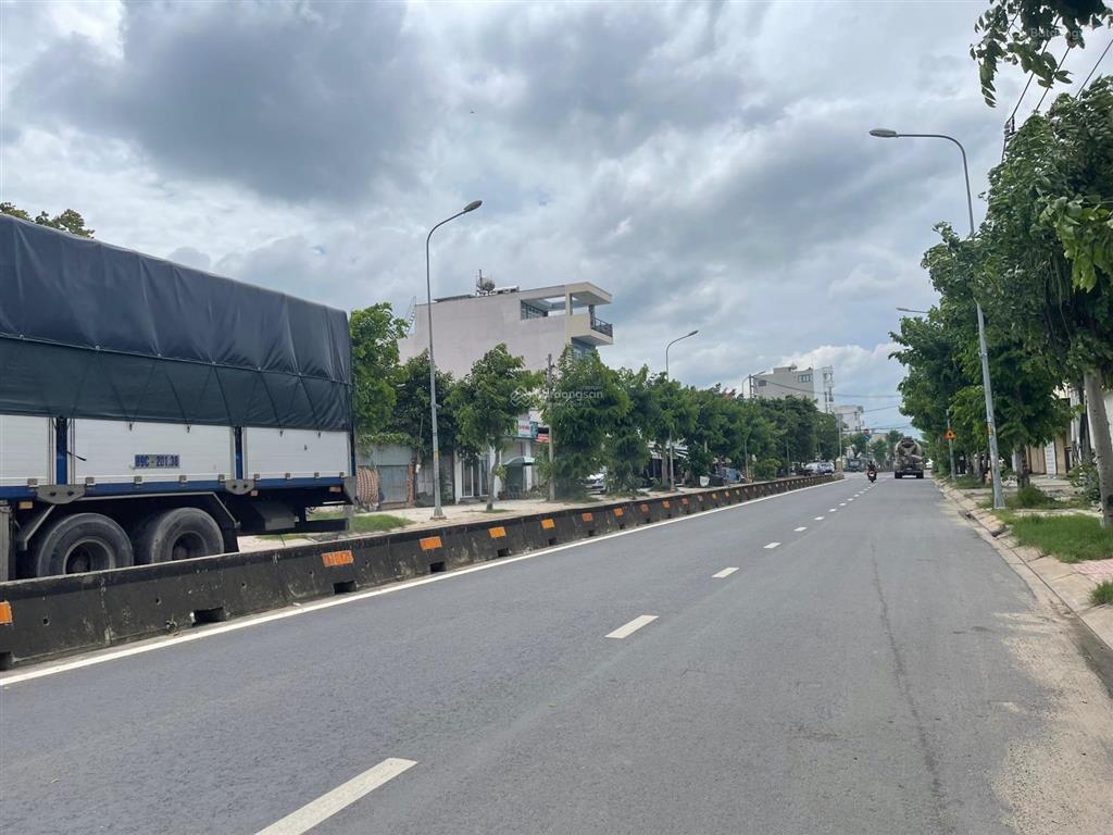 Bán đất mặt tiền lê thị riêng q12 dt ngang 34.20x37 thổ cư 1.264 m2 giá 95 tỷ 0919 147 ***