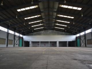 Xưởng cho thuê dt 2000m2 giá 140tr thuận an bình dương