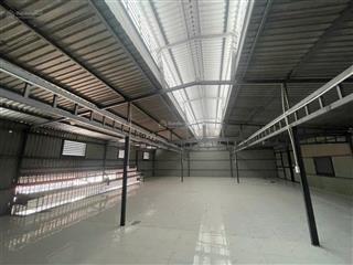 Cho thuê xưởng dt 500m2 giá 22tr phường thạnh xuân q12