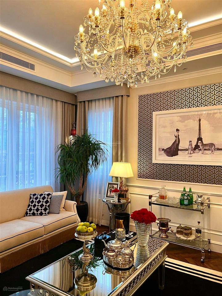 Mình cần bán gấp căn villas mystery đảo kim cương q2 phong cách bán cổ điển