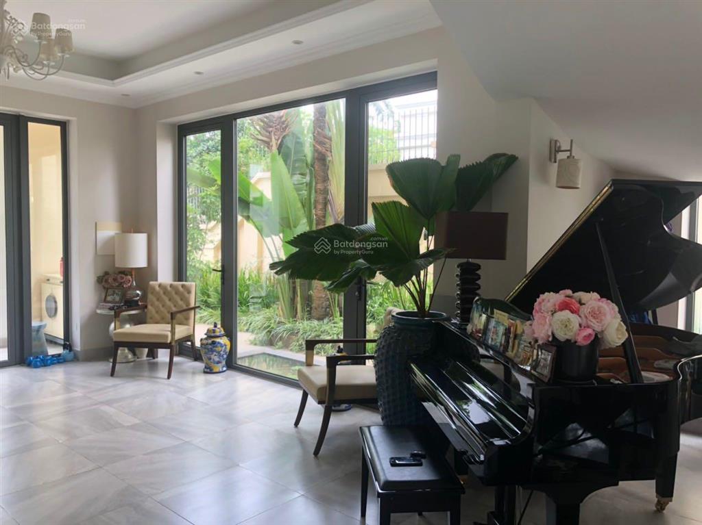 Bán biệt thự hai bà trưng 180m2 lô góc, mặt tiền 22m, 5 tầng có hầm siêu rộng, thang máy nhập khẩu