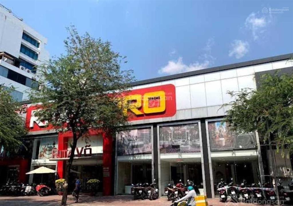 Mặt tiền 864 sư vạn hạnh q10 ngang 26m*45m 2 tầng gần vạn hạnh mall