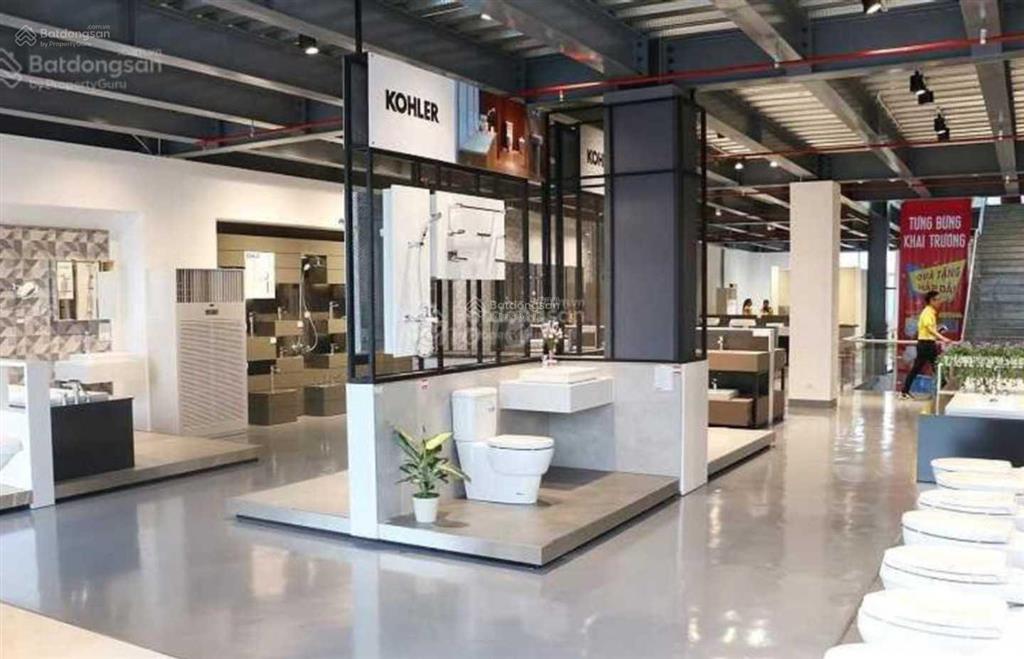 Mặt tiền 864 sư vạn hạnh q10 ngang 26m*45m 2 tầng gần vạn hạnh mall