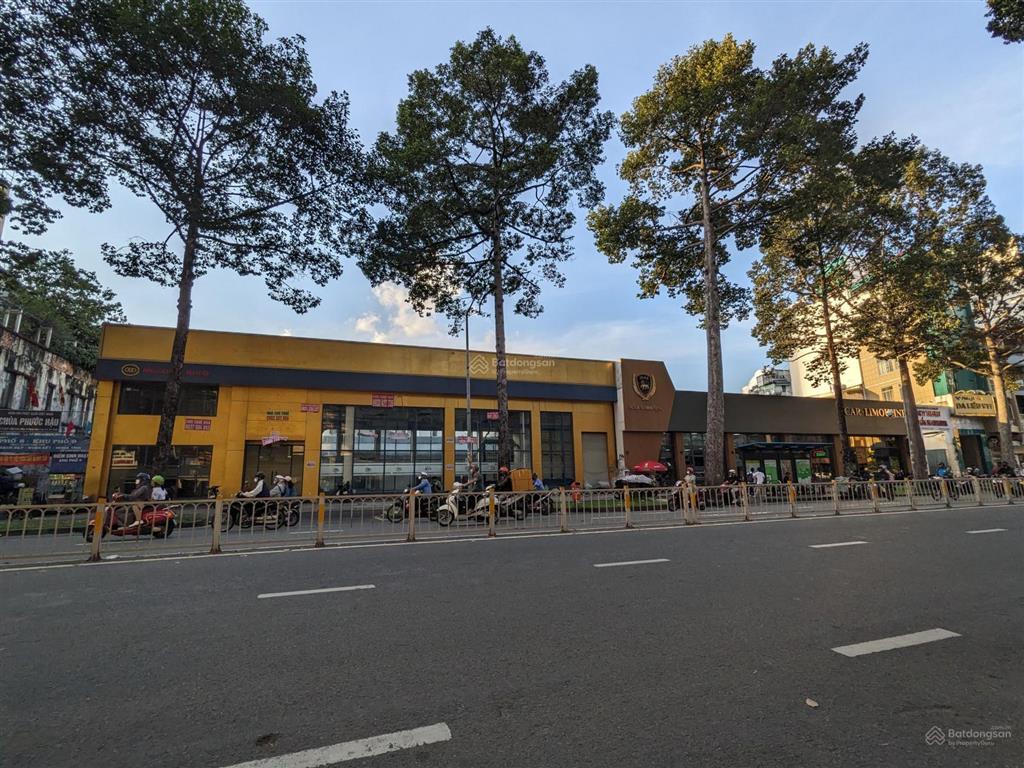 Mặt bằng 1500m2 mặt tiền 122 trần hưng đạo q1 ngay pullman
