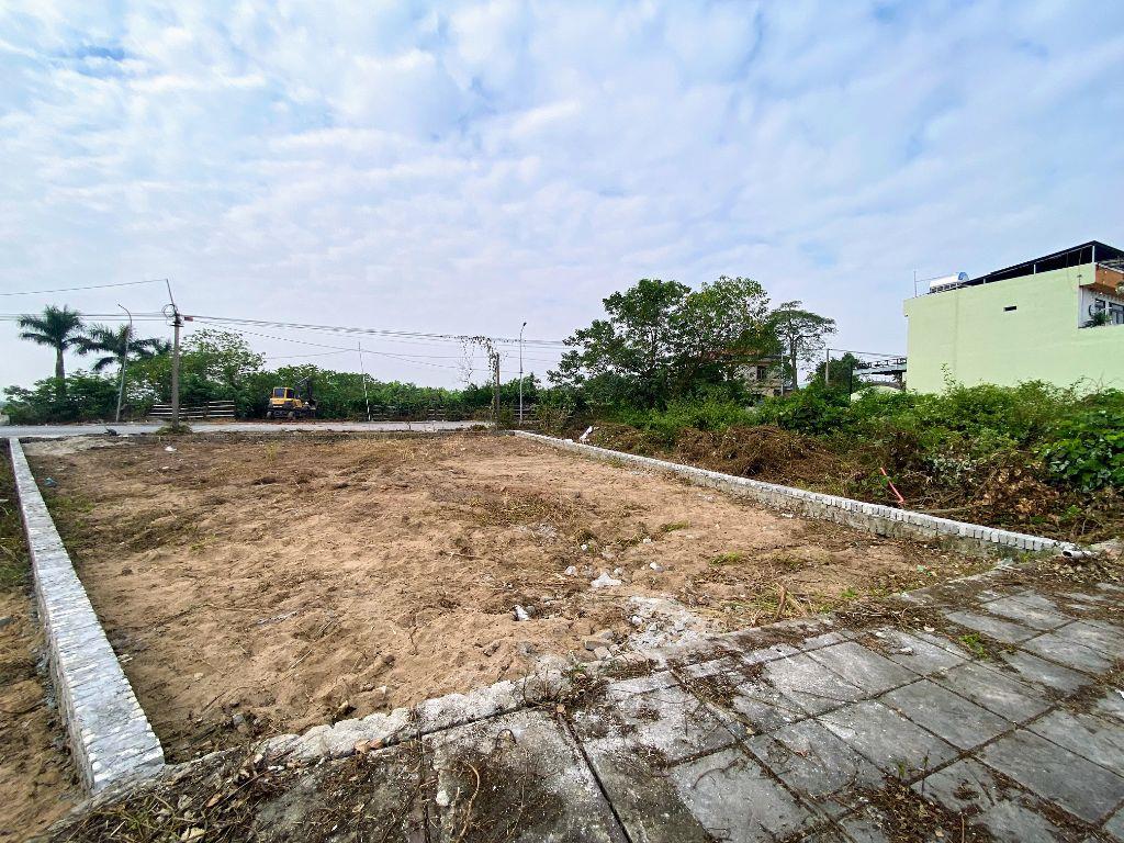 CHÍNH CHỦ BÁN 260M2 ĐẤT MT 20M BT KHAI SƠN ĐƯỜNG NHỰA 18M, KD, Ở SƯỚNG